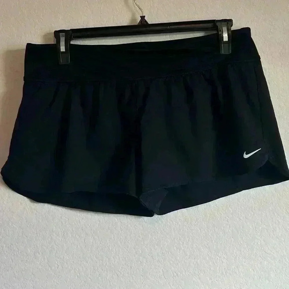NWOT Women’s Nike Solid Black Board Short Swim Bottoms - Size XL - Picture 3 of 8